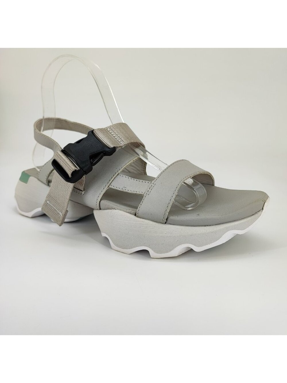 SOREL Kinetic Impact Sling Sporty Women's Size 9.5 Grey Leather Sandals NL4697